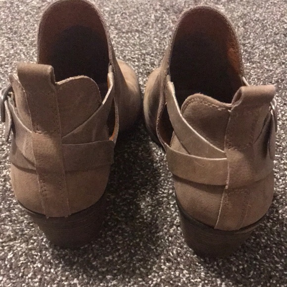 HOST PICK 11/26✨✨ Lucky Brand Booties - Picture 4 of 5